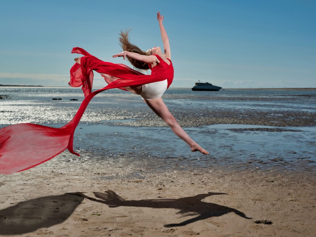 Elevate your dance portfolio with Helen Rose Photography, specialising in on-location shoots that capture movement and grace.